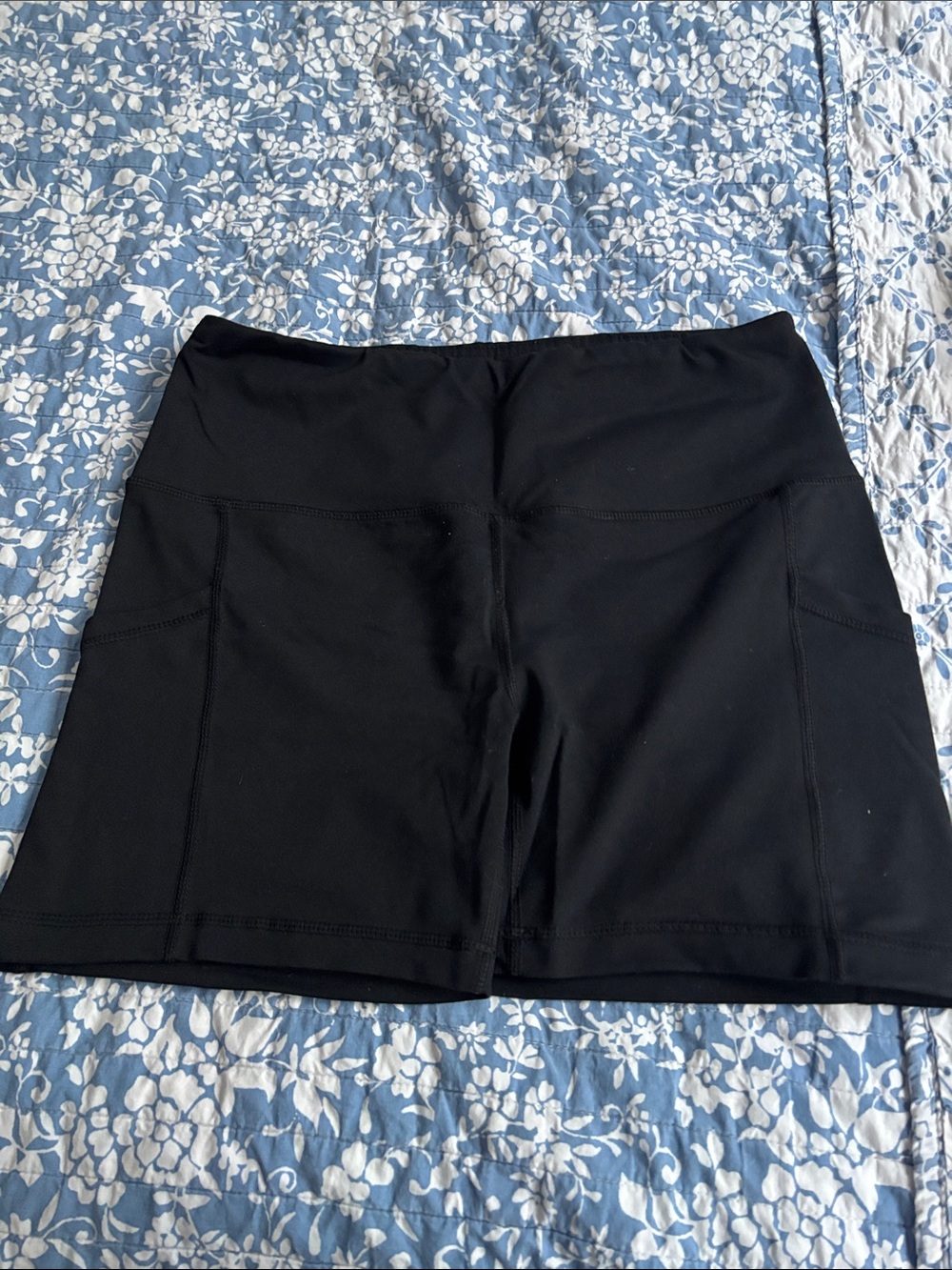 Women’s Black Athletic Shorts with Side Pockets